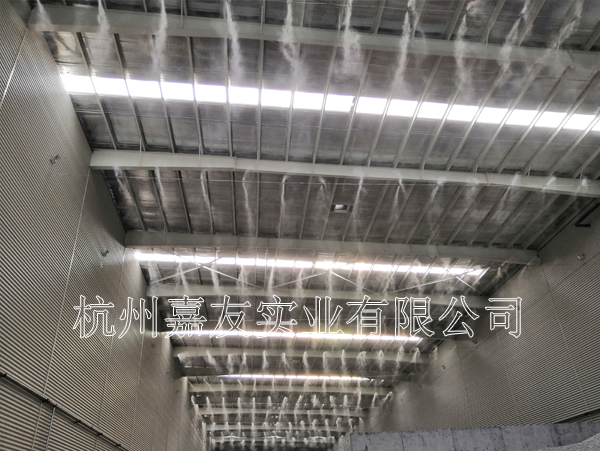 “金洋6”喷雾除尘系统解决金鹏建筑堆料车间粉尘问题