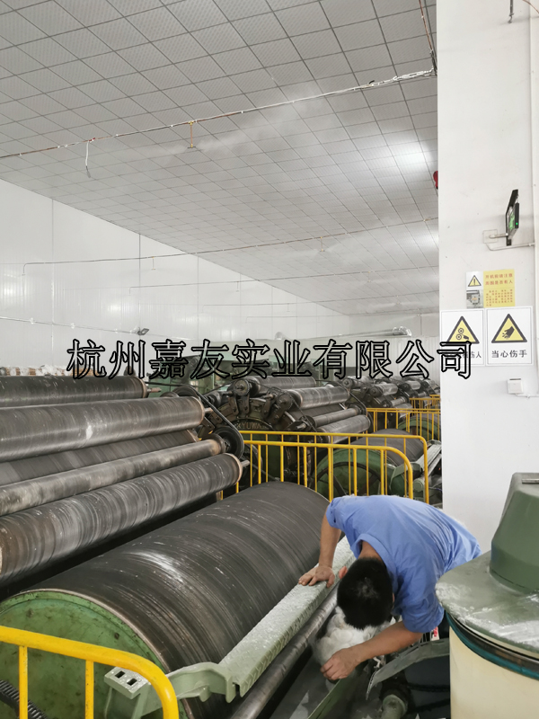 杭州嘉友为嘉兴飞迅安装“金洋6”纺织车间加湿器案例