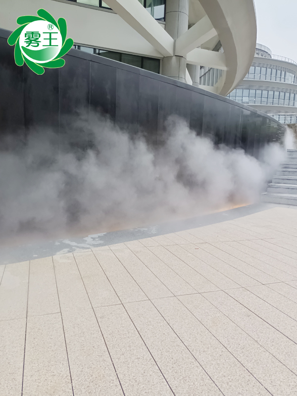 金洋6雾森系统助力图书馆水景营造仙气飘飘的灯光雾效景观